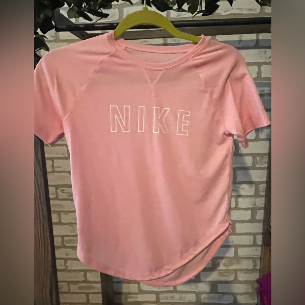 Girls Nike Dri-FIT Shirt Baby Pink